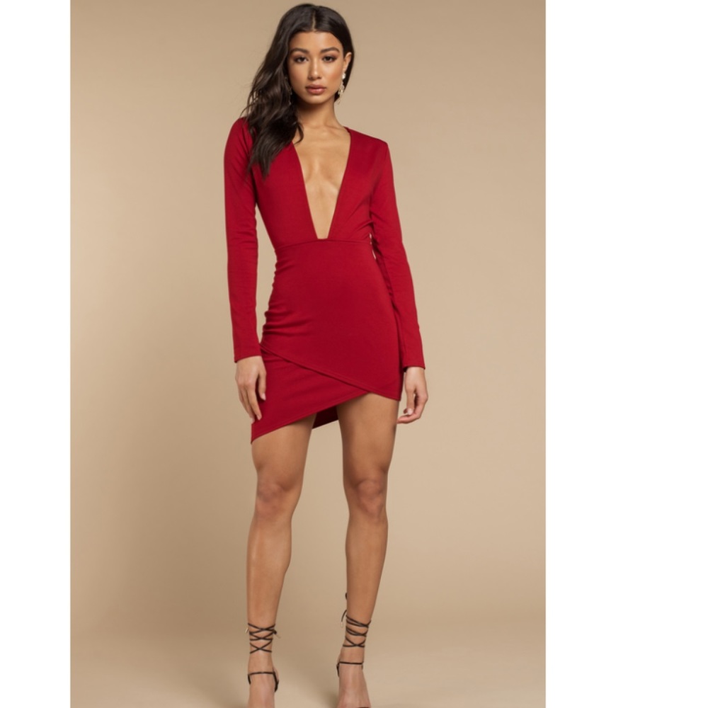 NWT Marianne Red Bodycon Dress Asymmetrical (Red)